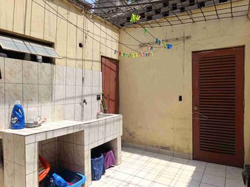 VENTA DE CASA CHOSICA URB SANTA MARIA PASANDO CHACLACAYO 332 M2 $200 000