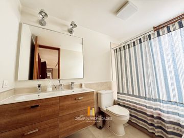 Casa en venta, Camino Real. Mediterránea en condominio interior. Colegio Everest, Craighouse, Monte Tabor