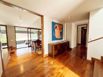 Casa en venta, Camino Real. Mediterránea en condominio interior. Colegio Everest, Craighouse, Monte Tabor
