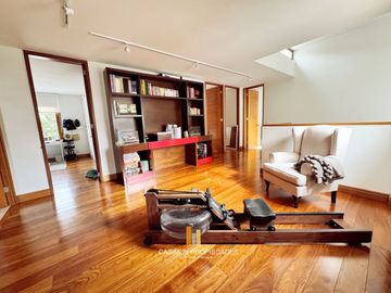 Casa en venta, Camino Real. Mediterránea en condominio interior. Colegio Everest, Craighouse, Monte Tabor