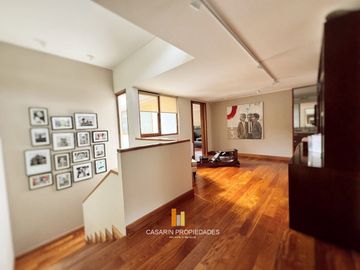 Casa en venta, Camino Real. Mediterránea en condominio interior. Colegio Everest, Craighouse, Monte Tabor