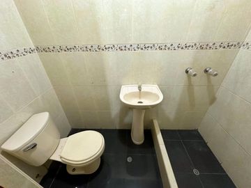 HOTEL EN CASCO , SAN JUAN DE MIRAFLORES
