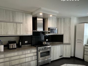 TRIPLEX EN VENTA, VALLE HERMOSO SURCO