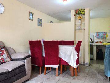 VENTA DE CASA CHACLACAYO 3 DEPARTAMENTOS ALFONSO COBIAN COCHERAS 200M2 $155,000