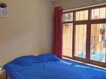 VENTA DE CASA CHACLACAYO 3 DEPARTAMENTOS ALFONSO COBIAN COCHERAS 200M2 $155,000
