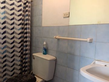 VENTA DE CASA CHACLACAYO 3 DEPARTAMENTOS ALFONSO COBIAN COCHERAS 200M2 $155,000