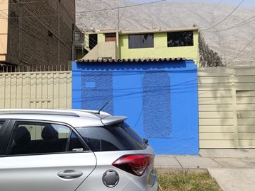 VENTA DE CASA CHACLACAYO 3 DEPARTAMENTOS ALFONSO COBIAN COCHERAS 200M2 $155,000