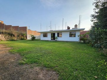 SE VENDE TERRENO - PACHACAMAC