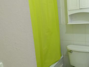 VENDE CASA EXCELENTE VALOR PARA INVERTIR