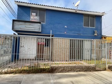 VENDE CASA EXCELENTE VALOR PARA INVERTIR