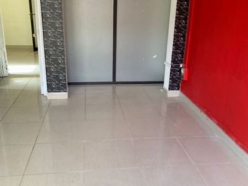 VENDE CASA EXCELENTE VALOR PARA INVERTIR