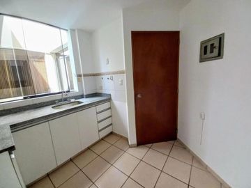 Lindo Dpto.en Las Gardenias,1er piso