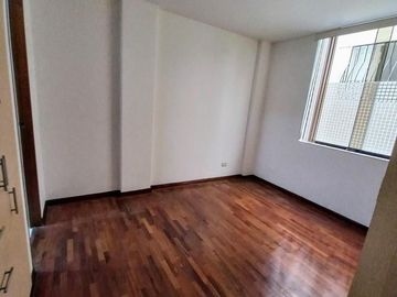 Lindo Dpto.en Las Gardenias,1er piso