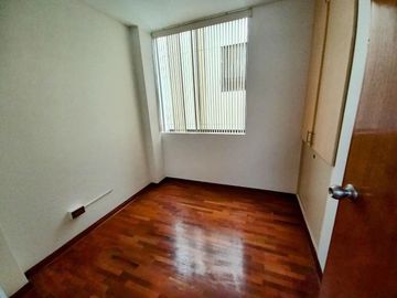 Lindo Dpto.en Las Gardenias,1er piso
