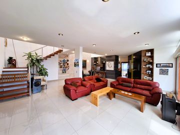 CASA EN VENTA EN LAS FUENTES RESIDENCIAL CORREGIDORA QUERETARO