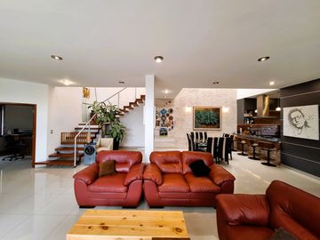 CASA EN VENTA EN LAS FUENTES RESIDENCIAL CORREGIDORA QUERETARO