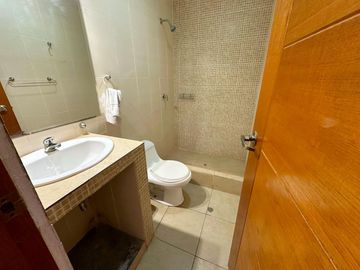 VENTA DE CASA EN URB. LAS MAGNOLIAS SURCO