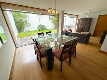 VENTA DE CASA EN URB. LAS MAGNOLIAS SURCO