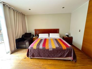 VENTA DE CASA EN URB. LAS MAGNOLIAS SURCO