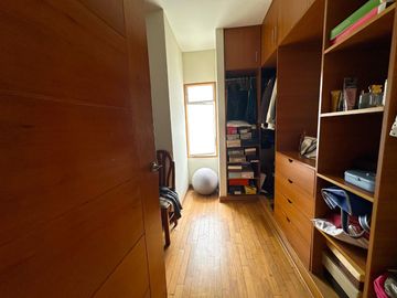 VENTA DE CASA EN URB. LAS MAGNOLIAS SURCO