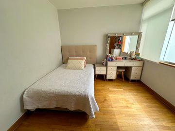 VENTA DE CASA EN URB. LAS MAGNOLIAS SURCO
