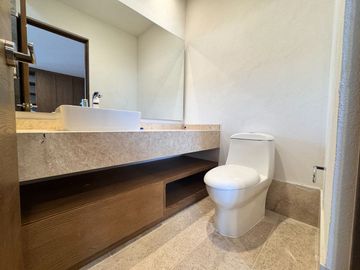 Casa en Venta en Alto Lago con Roof Garden