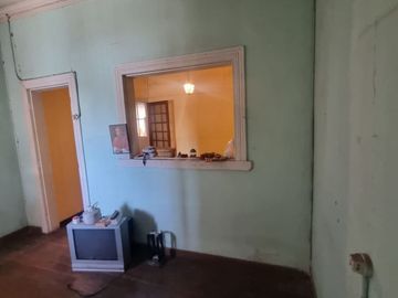 Venta de casa céntrica, excelente sector de Placeres