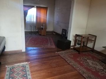 Venta de casa céntrica, excelente sector de Placeres