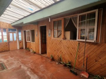 Venta de casa céntrica, excelente sector de Placeres