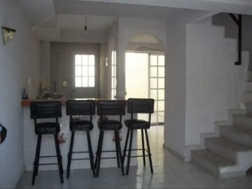 CASA EN VENTA EN COLONIA LAS AMERICAS, ECATEPEC, CONDOMINIO PALMIRA