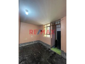 Venta De Casa De 02 Pisos Ur. Los Sauces Victor Larco Herrera 160 M2