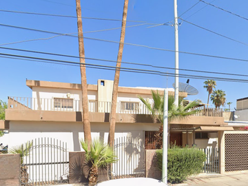 CASA EN VENTA EN COLONIA NUEVA MEXICALLI, CALLE MANUEL NEGRETE