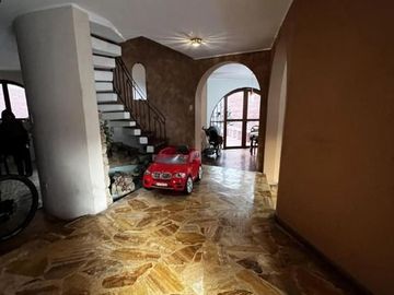 VENTA DE CASA MARANGA SAN MIGUEL