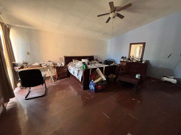 CAMPANARIO OPORTUNIDAD CASA EN DESNIVELES CON ALBERCA ABAJO VALOR DE AVALUO