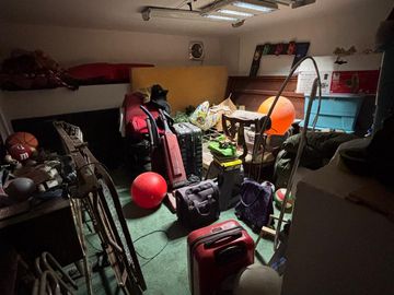 CAMPANARIO OPORTUNIDAD CASA EN DESNIVELES CON ALBERCA ABAJO VALOR DE AVALUO