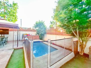 Hermosa casa 4D+3B en condominio muy seguro