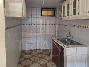 PROPIEDAD CASA RENTERA EN VENTA SECTOR CHILLOGALLO QUITO