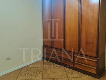 PROPIEDAD CASA RENTERA EN VENTA SECTOR CHILLOGALLO QUITO