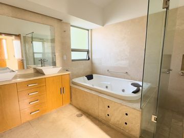 LAS CAÑADAS CASA EN VENTA COTO LA PRADERA COLINDANTE CON BONITA CAÑADA
