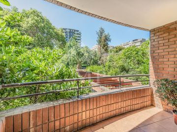 Dpto 4 Dorm, 3 Baños, Estac Y Bod. Colón / Sebastián Elcano