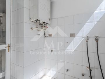Dpto 4 Dorm, 3 Baños, Estac Y Bod. Colón / Sebastián Elcano