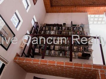 CASA ESTILO MEXICANO EN EL RESIDENCIAL ECOLOGICO Y EXCLUSIVO EL RAMONAL , EN CANCUN