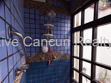 CASA ESTILO MEXICANO EN EL RESIDENCIAL ECOLOGICO Y EXCLUSIVO EL RAMONAL , EN CANCUN