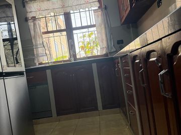 Venta De Casa De 3 Pisos Con Proyección Y Excelente Ubicación