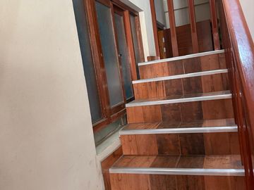 Venta De Casa De 3 Pisos Con Proyección Y Excelente Ubicación