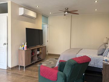 Venta De Casa De 3 Pisos Con Proyección Y Excelente Ubicación