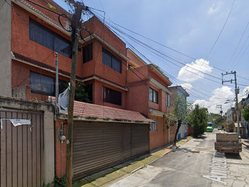 🏡 ¡Oportunidad única en Pedregal de Santo Domingo, Coyoacán! 🔑