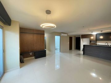 Departamento en Venta Torre Gaia - Carretera Nacional-Colinas del Huajuco