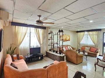 URDESA CENTRAL, Vendo Hemrosa Casa 1 planta, 3 dormitorios, $290.0000
