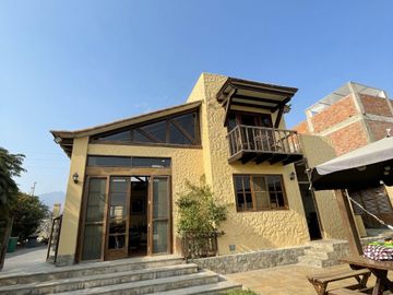 VENTA DE CASA DE CAMPO EN PACHACAMAC,AMOBLADA Y EQUIPADA